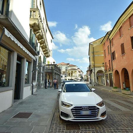 Апартаменти Welc-Om Casa A Colori Nel Borgo Монселіче Екстер'єр фото